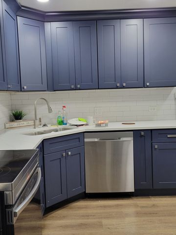 1100 Holbrook Road H, Homewood, IL 60430