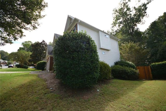 3748 Hickory Manor Drive, Suwanee, GA 30024