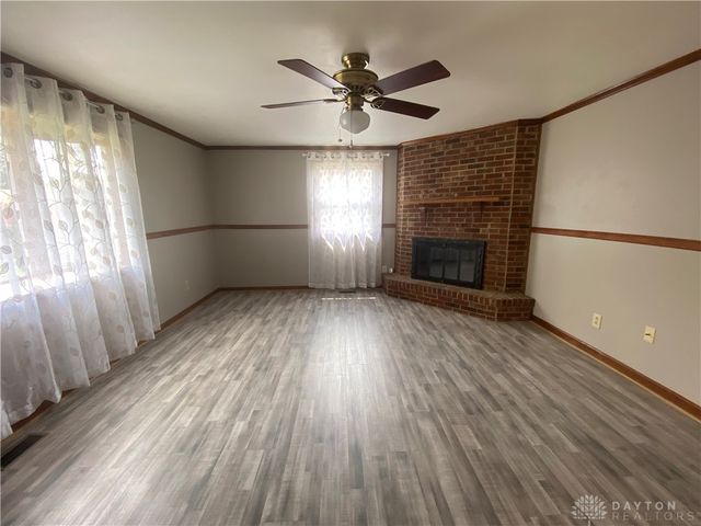 5784 Pennywell Drive, Dayton, OH 45424