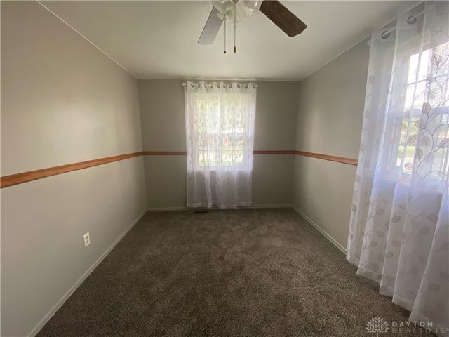 5784 Pennywell Drive, Dayton, OH 45424