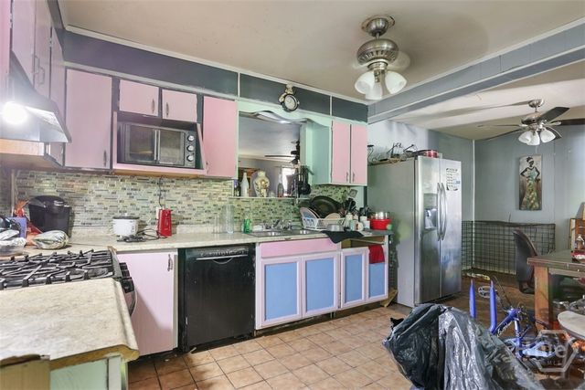 1217 E 34th Street, Savannah, GA 31404