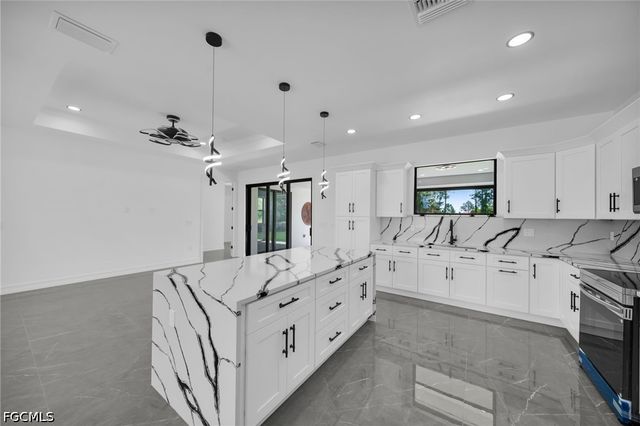 3903 Anita AVE S, Lehigh Acres, FL 33976