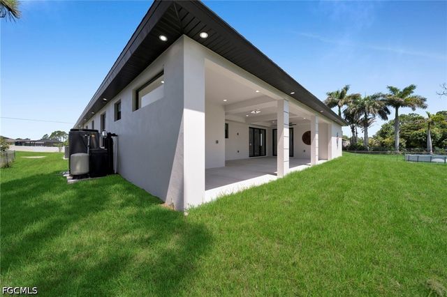 3903 Anita AVE S, Lehigh Acres, FL 33976