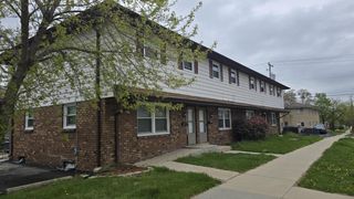 8324 W Morgan AVENUE #8330, Milwaukee, WI 53220
