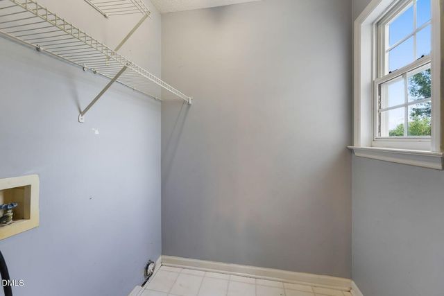 1704 Crag Burn Lane, Raleigh, NC 27604