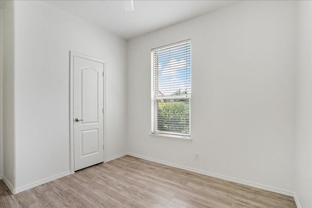 200 Rudy LN, Kyle, TX 78640