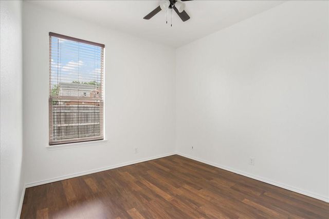 200 Rudy LN, Kyle, TX 78640