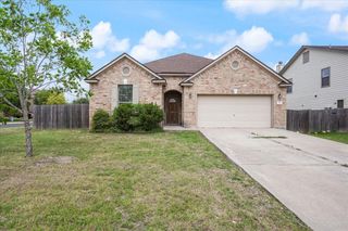 200 Rudy LN, Kyle, TX 78640