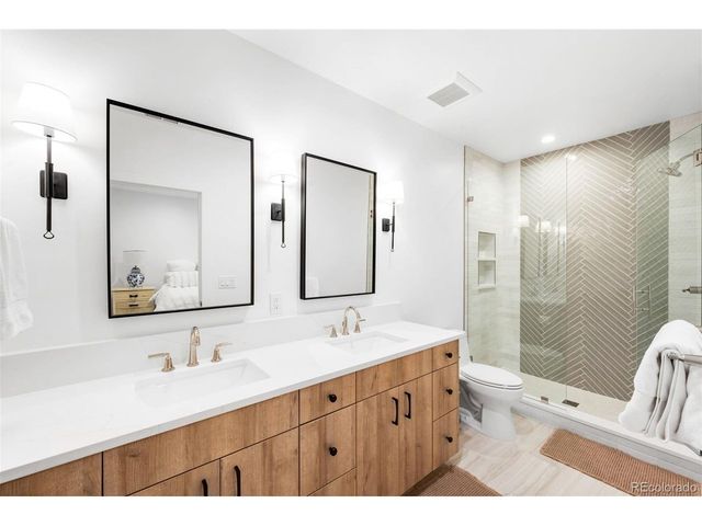 2697 S Clayton St, Denver, CO 80210