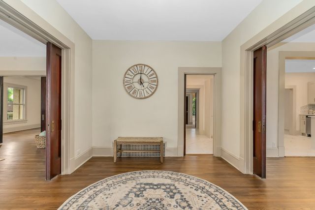 225 Featherston Street, Cleburne, TX 76033