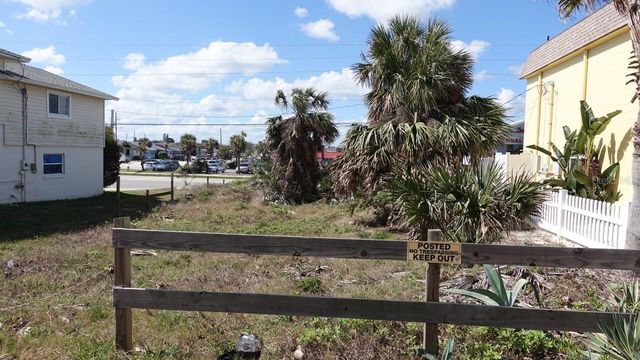 3310 HILL STREET, New Smyrna Beach, FL 32169