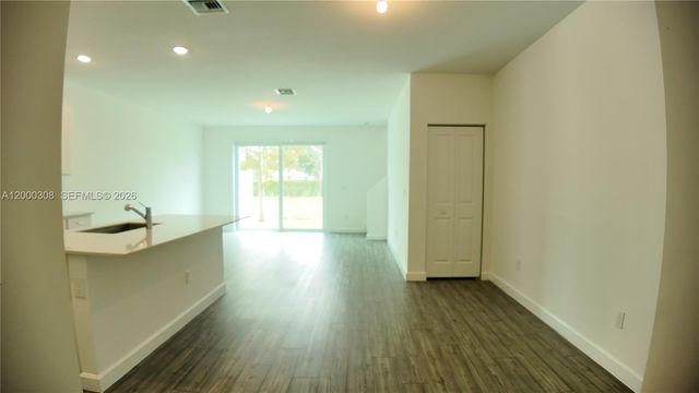 4612 Hollister Ave 4612, Lake Worth, FL 33463