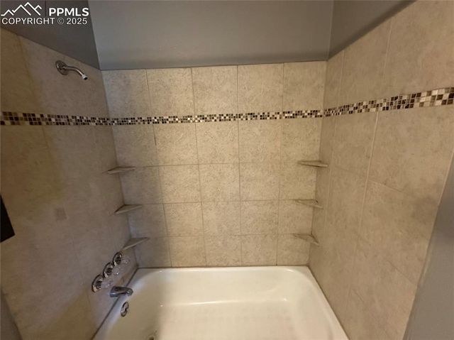 425 Security Boulevard, Colorado Springs, CO 80911