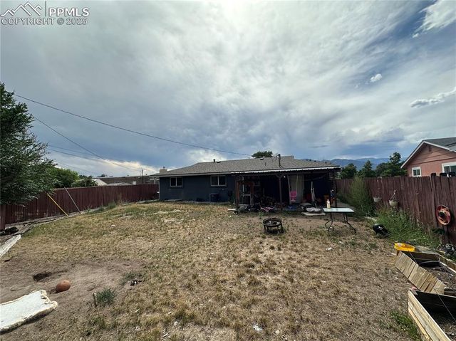 425 Security Boulevard, Colorado Springs, CO 80911