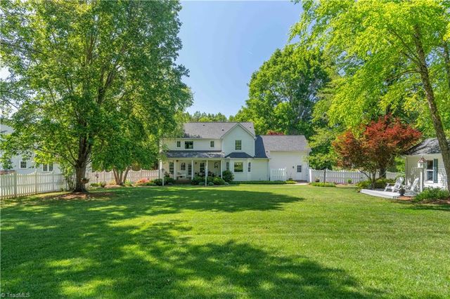 325 Creekside Drive, High Point, NC 27265