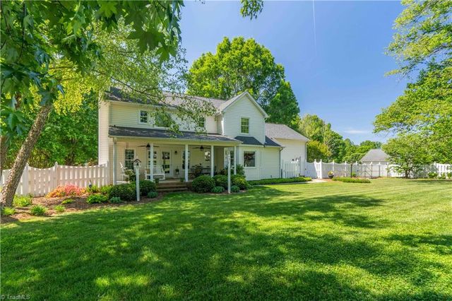 325 Creekside Drive, High Point, NC 27265