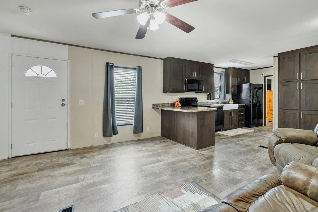 8108 Scenic Ridge Court, Cresson, TX 76035 — photo 3