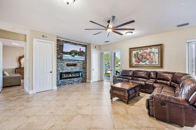703 Ramie Court, Port St Lucie, FL 34952