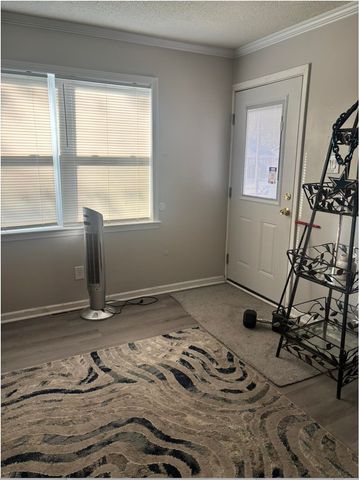 3294 LOCKMEADE DR, Memphis, TN 38127