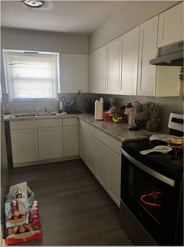 3294 LOCKMEADE DR, Memphis, TN 38127