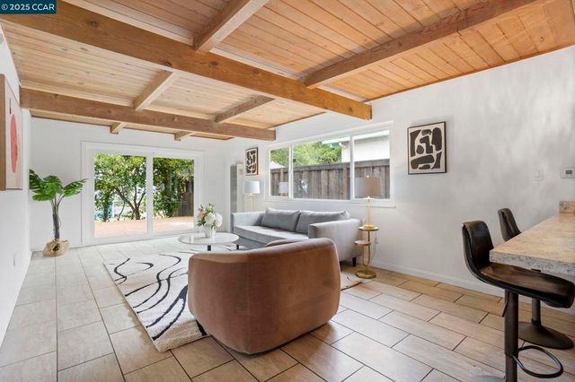 1148 Marlesta Rd, Pinole, CA 94564