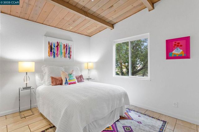 1148 Marlesta Rd, Pinole, CA 94564