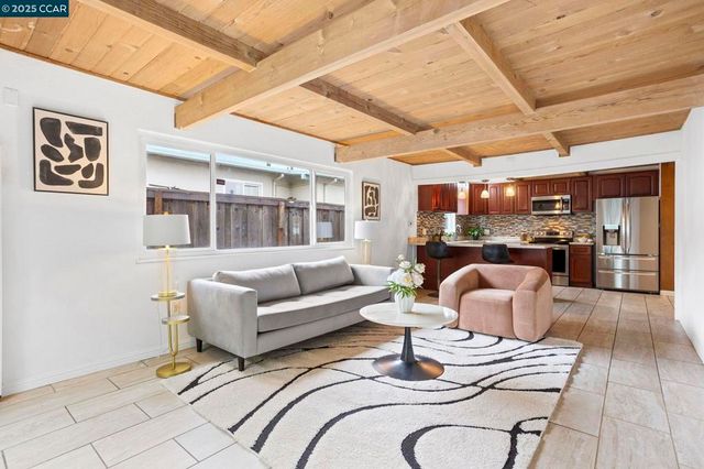 1148 Marlesta Rd, Pinole, CA 94564