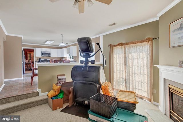 12916 MCCUBBIN LN, Germantown, MD 20874