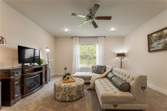 2304 Carl Street, Siloam Springs, AR 72761