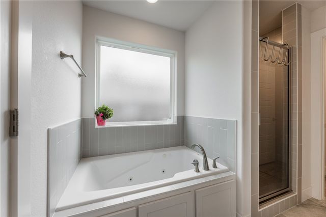 2304 Carl Street, Siloam Springs, AR 72761