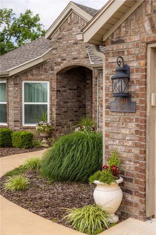 2304 Carl Street, Siloam Springs, AR 72761