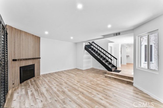 5401 Zelzah 114, Encino, CA 91316