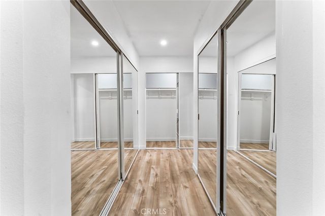 5401 Zelzah 114, Encino, CA 91316