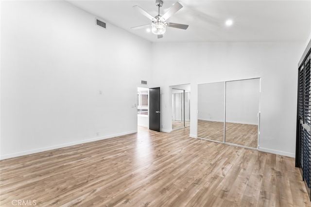 5401 Zelzah 114, Encino, CA 91316