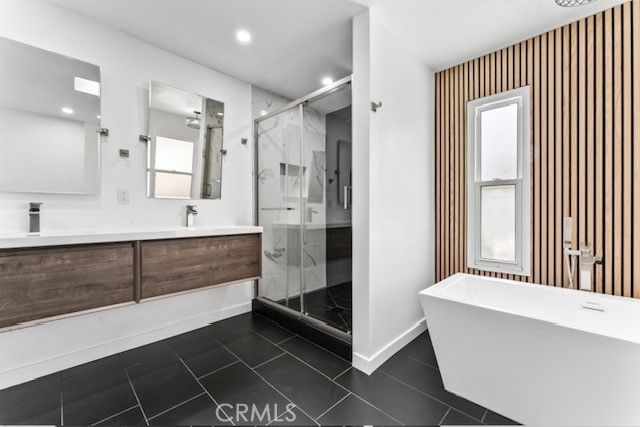 5401 Zelzah 114, Encino, CA 91316