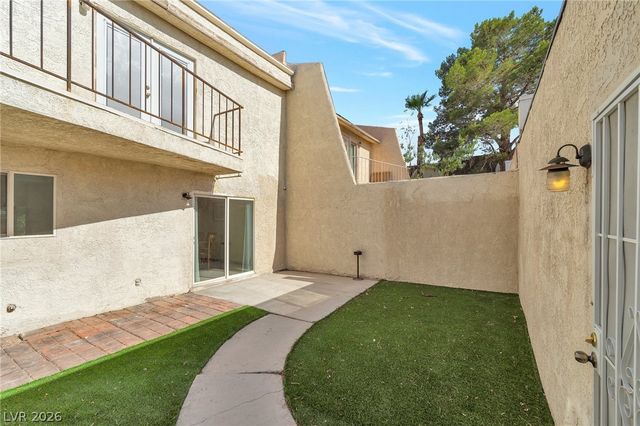 3472 Townhouse Drive, Las Vegas, NV 89121
