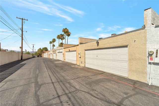 3472 Townhouse Drive, Las Vegas, NV 89121