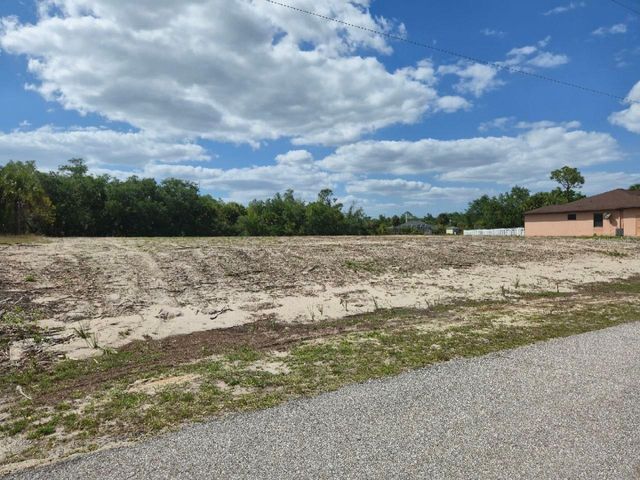 561 PEMBROKE DRIVE, Port Charlotte, FL 33954