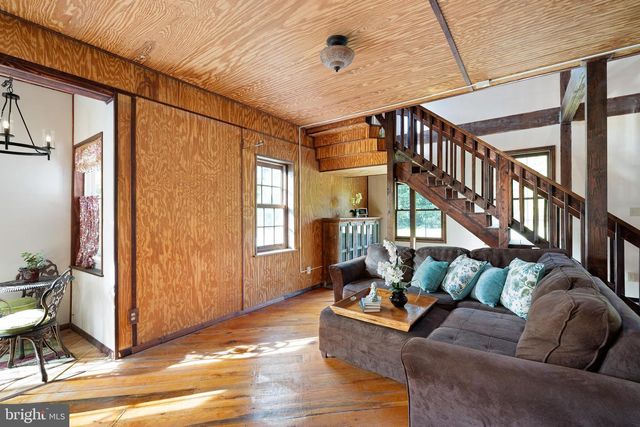 3562 SEVEN HICKORIES RD, Dover, DE 19904
