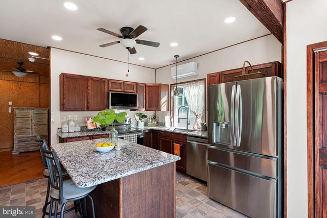 3562 SEVEN HICKORIES RD, Dover, DE 19904