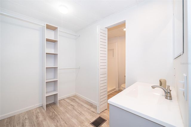 29 MAPLEHURST AVENUE, Debary, FL 32713