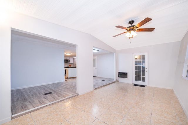 29 MAPLEHURST AVENUE, Debary, FL 32713