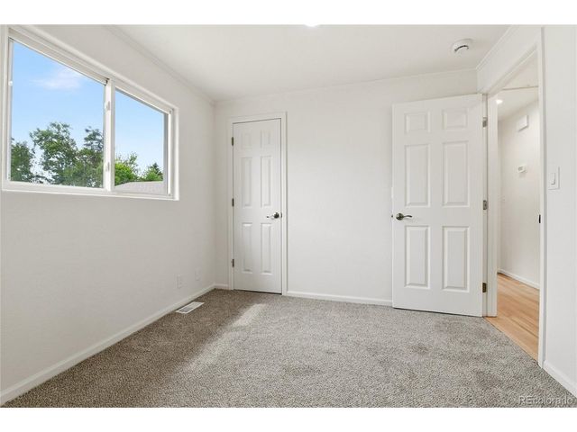 3727 S Grove St, Englewood, CO 80110