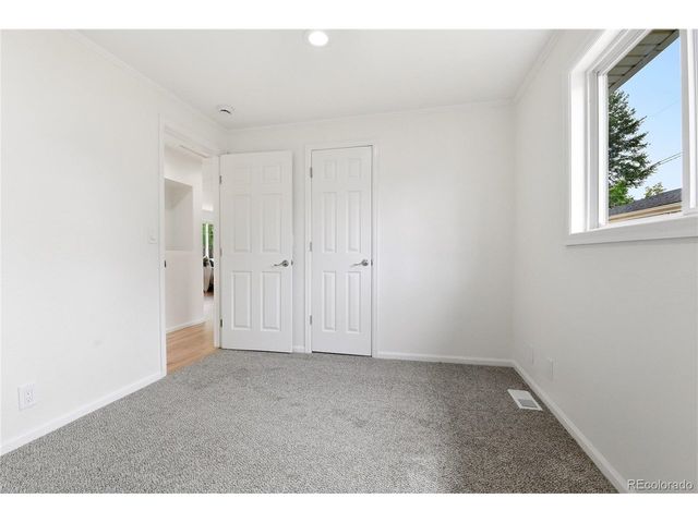 3727 S Grove St, Englewood, CO 80110