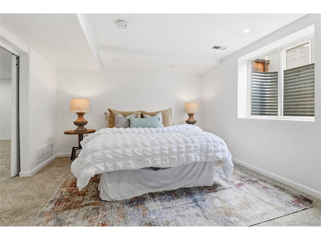 3727 S Grove St, Englewood, CO 80110