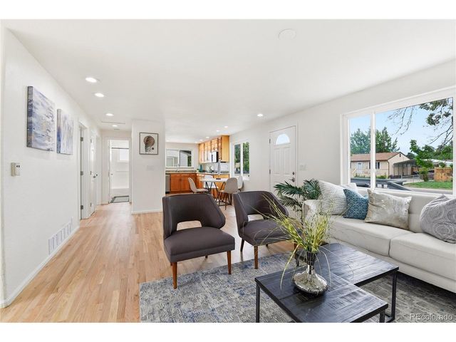 3727 S Grove St, Englewood, CO 80110