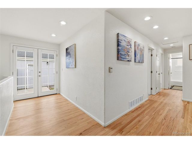 3727 S Grove St, Englewood, CO 80110