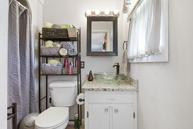 1057 S Ellington Pkwy, Lewisburg, TN 37091