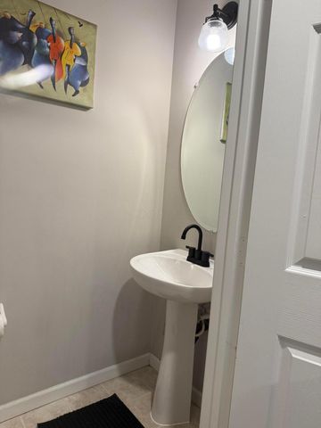 346 Shadbush Drive, Blacklick, OH 43004