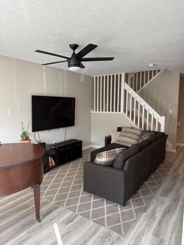 346 Shadbush Drive, Blacklick, OH 43004